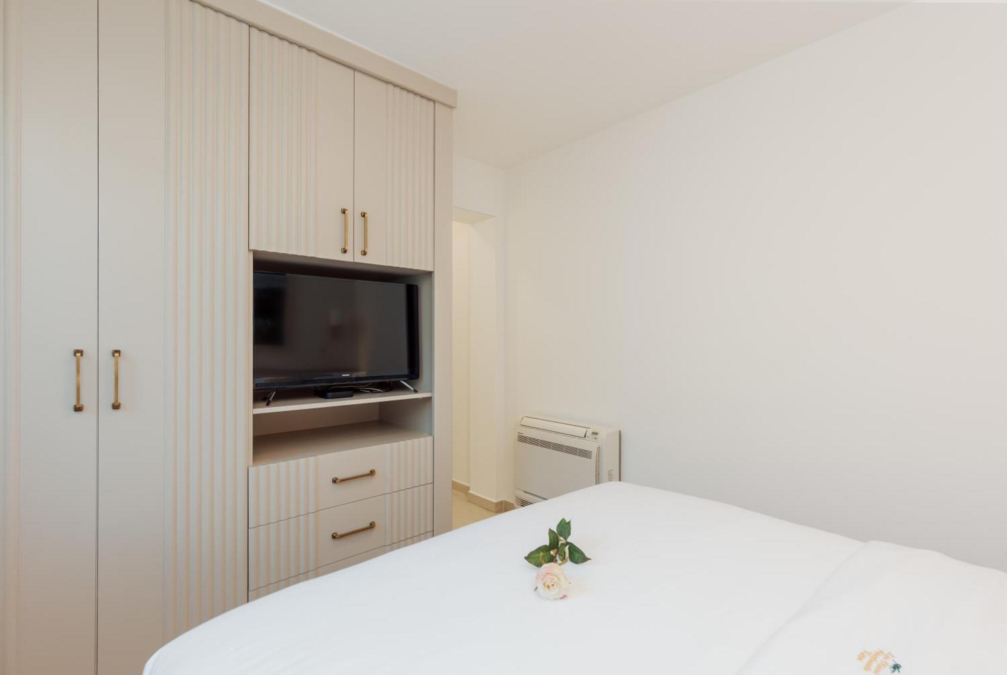 Apartments Los Olivos コトル エクステリア 写真