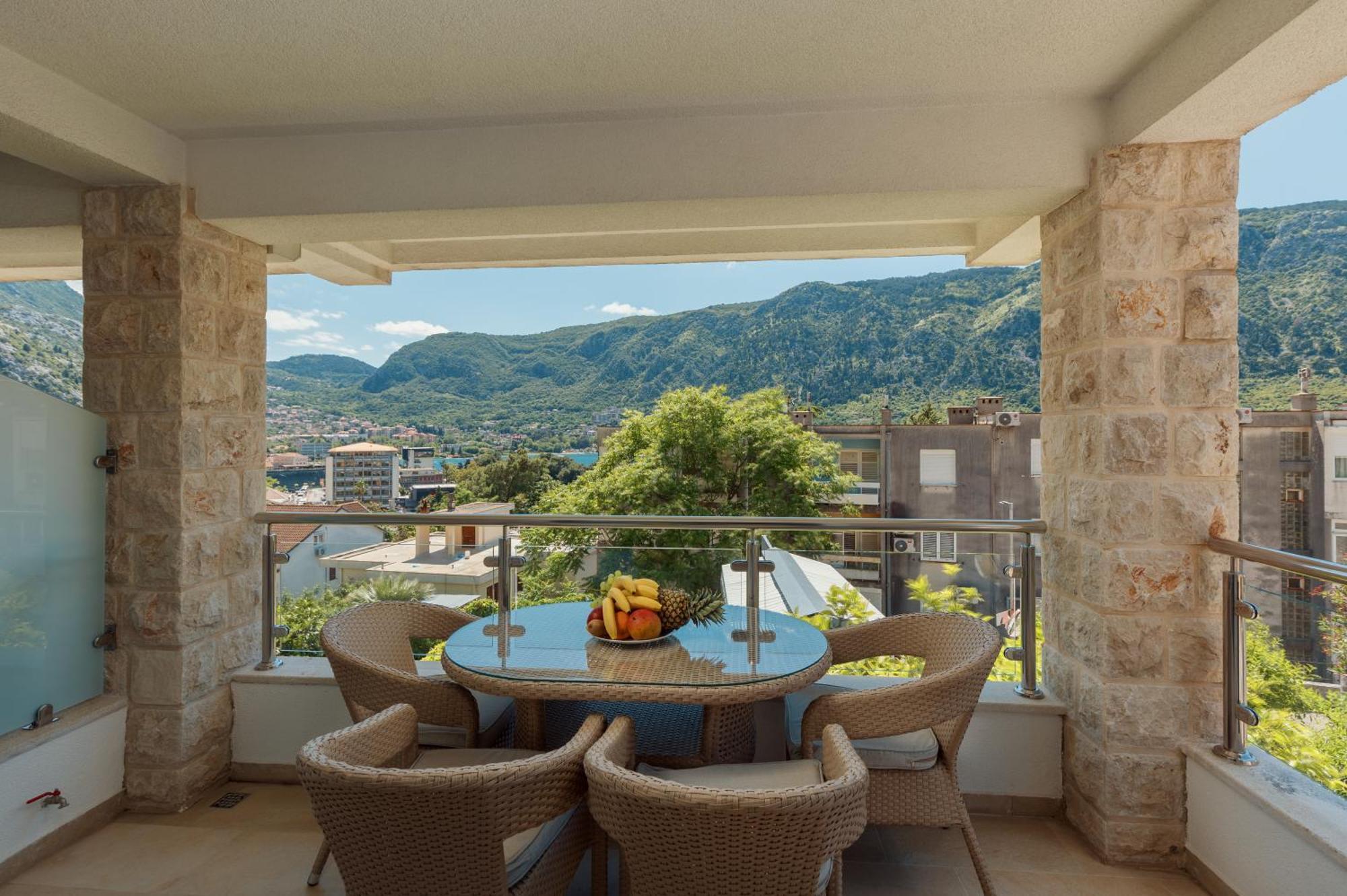 Apartments Los Olivos コトル エクステリア 写真