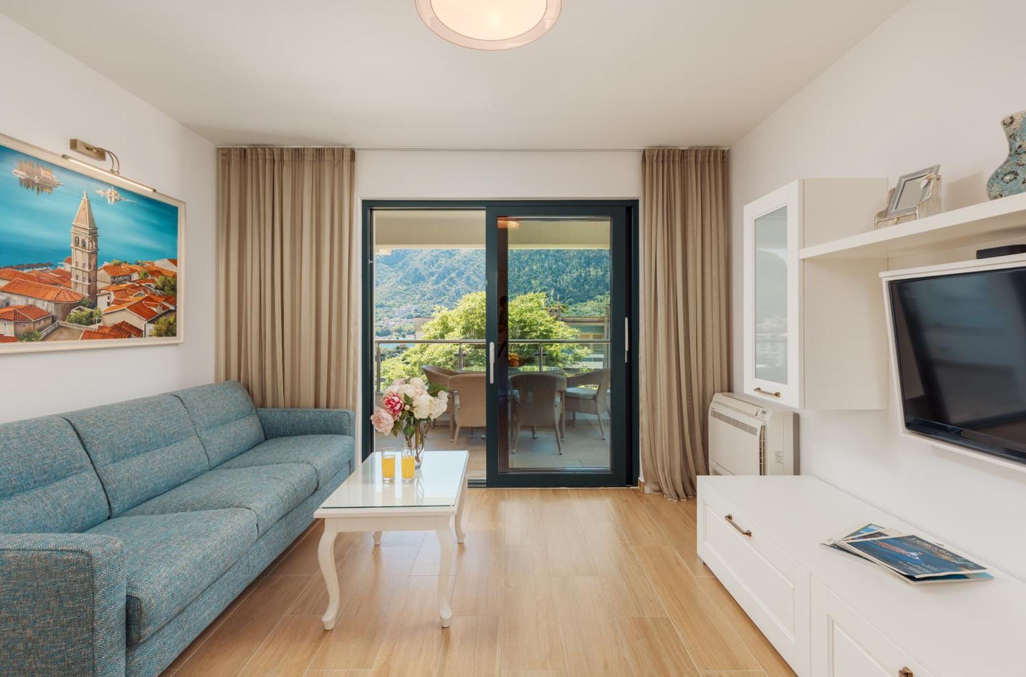 Apartments Los Olivos コトル エクステリア 写真