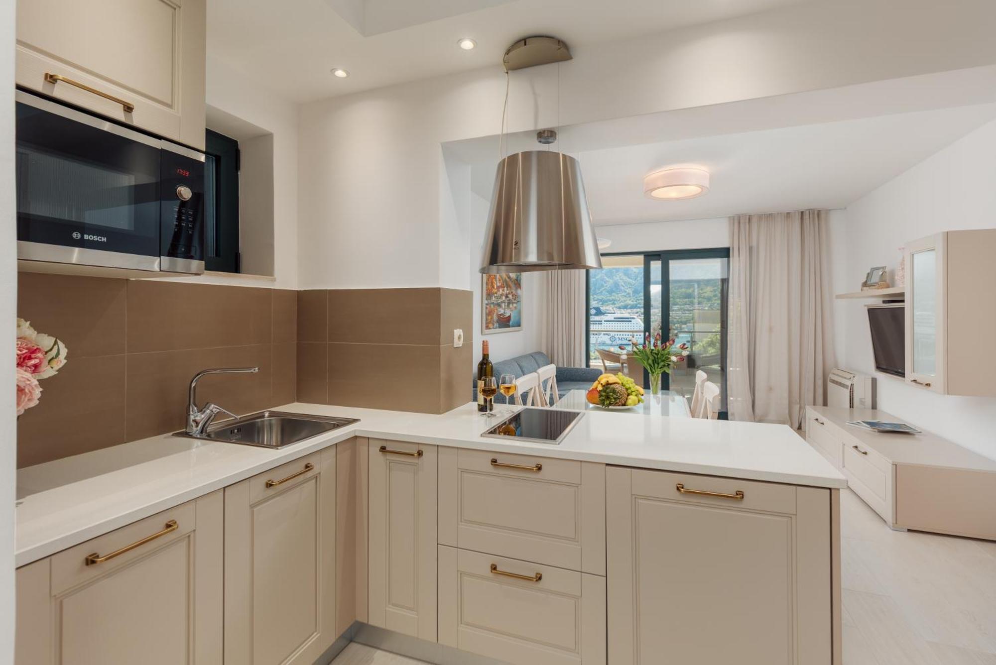 Apartments Los Olivos コトル エクステリア 写真